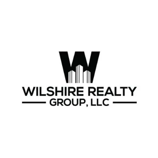 Wilshire Realty Group logo design by LogoOrbit